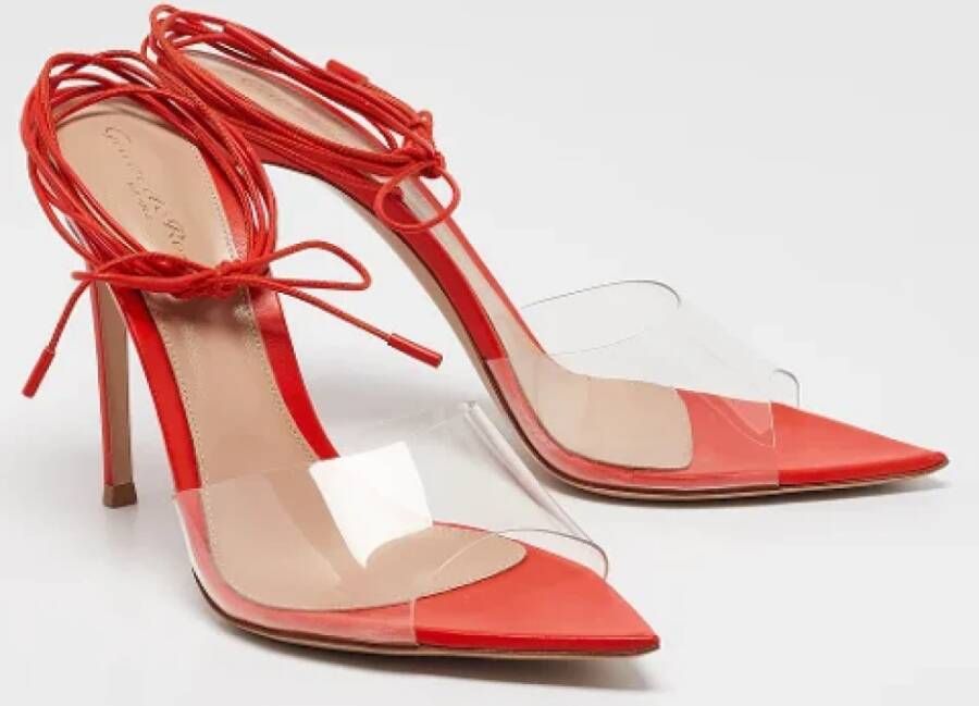 Gianvito Rossi Pre-owned Leather sandals Red Dames