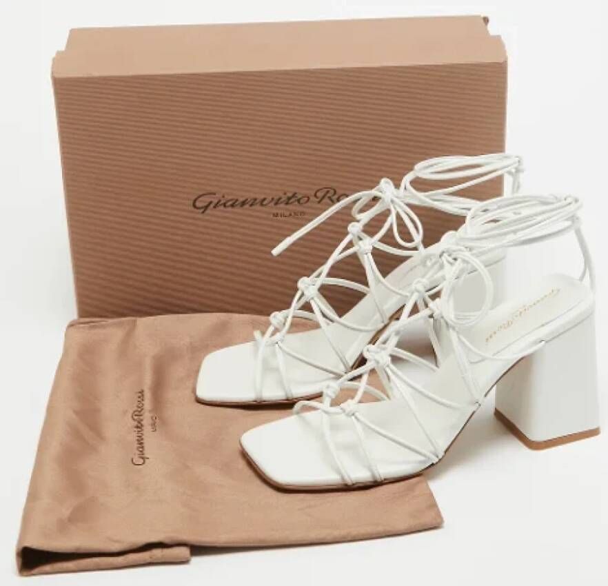 Gianvito Rossi Pre-owned Leather sandals White Dames