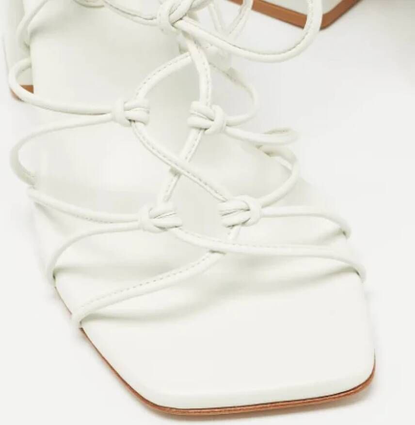 Gianvito Rossi Pre-owned Leather sandals White Dames