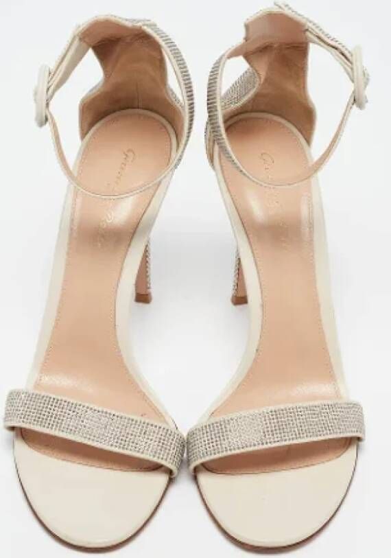 Gianvito Rossi Pre-owned Leather sandals White Dames