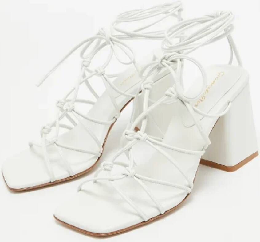 Gianvito Rossi Pre-owned Leather sandals White Dames