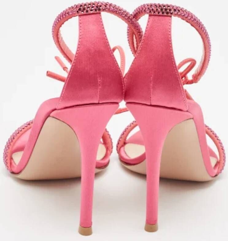 Gianvito Rossi Pre-owned Satin sandals Pink Dames