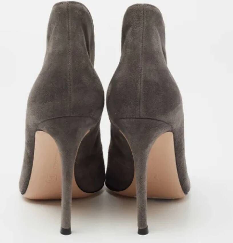 Gianvito Rossi Pre-owned Suede boots Gray Dames