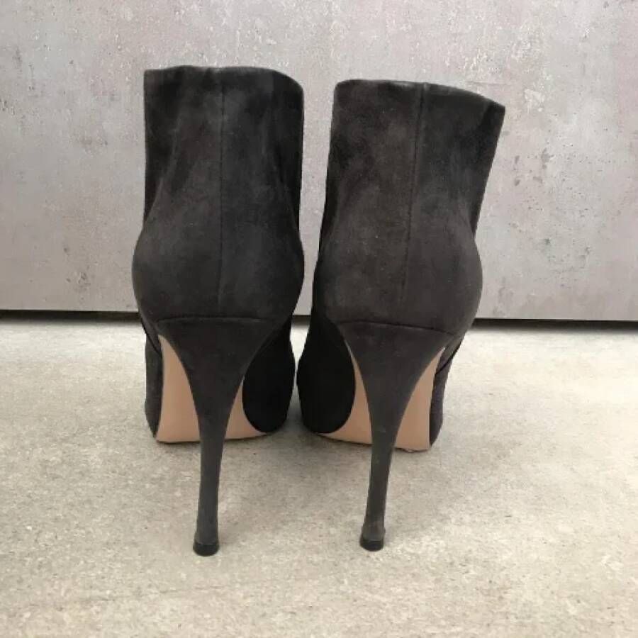 Gianvito Rossi Pre-owned Suede boots Gray Dames