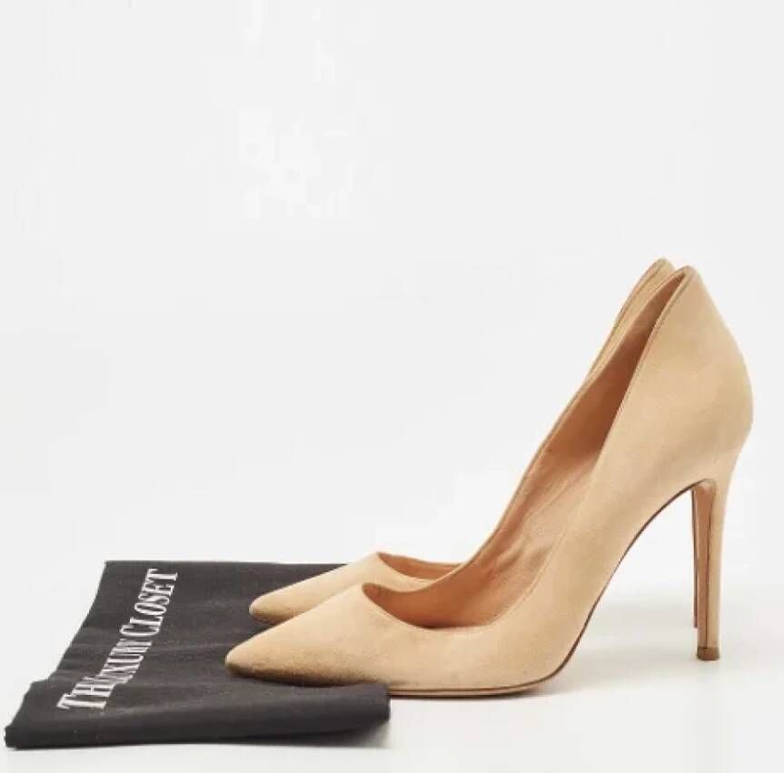 Gianvito Rossi Pre-owned Suede heels Beige Dames