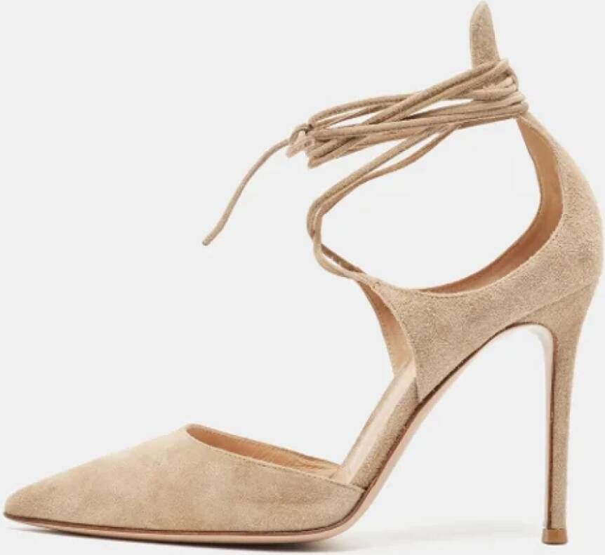 Gianvito Rossi Pre-owned Suede heels Beige Dames