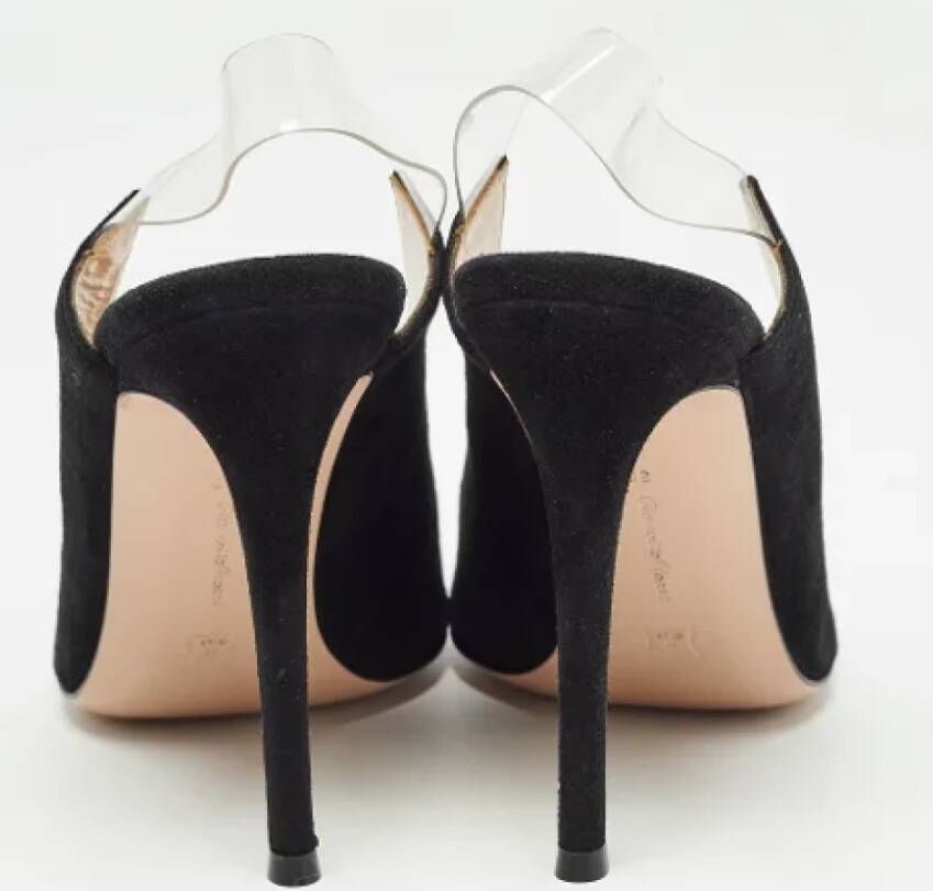 Gianvito Rossi Pre-owned Suede heels Black Dames