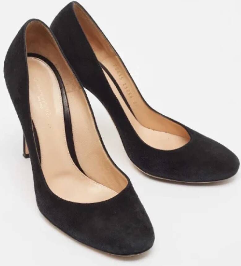 Gianvito Rossi Pre-owned Suede heels Black Dames