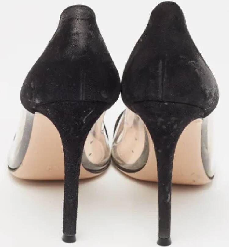 Gianvito Rossi Pre-owned Suede heels Black Dames