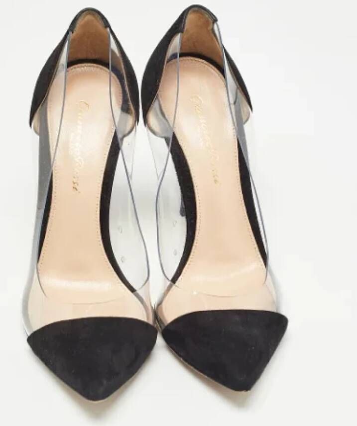 Gianvito Rossi Pre-owned Suede heels Black Dames