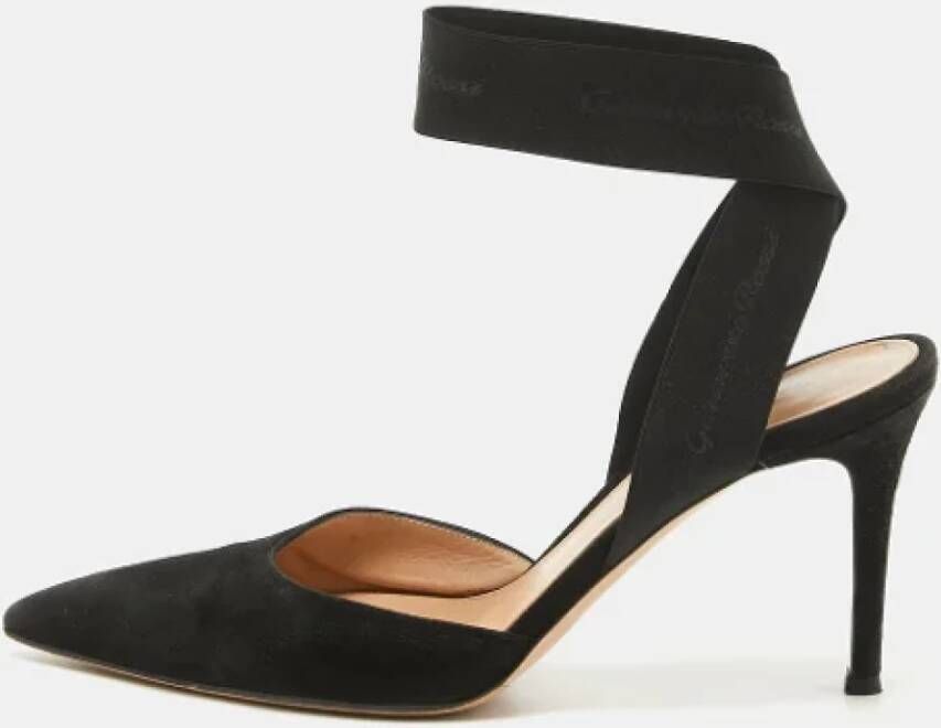 Gianvito Rossi Pre-owned Suede heels Black Dames