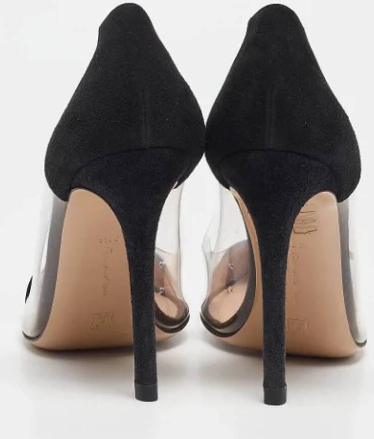 Gianvito Rossi Pre-owned Suede heels Black Dames