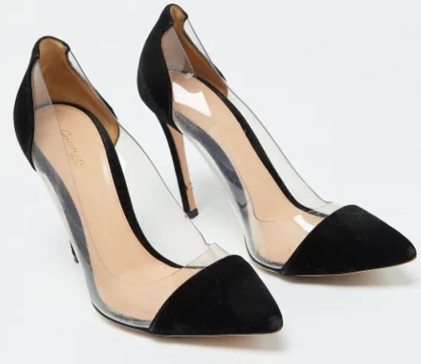 Gianvito Rossi Pre-owned Suede heels Black Dames