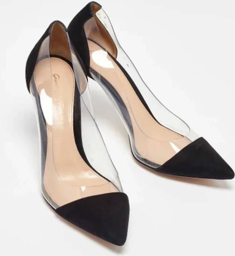 Gianvito Rossi Pre-owned Suede heels Black Dames