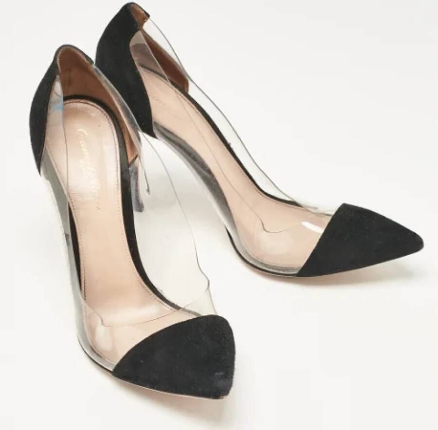 Gianvito Rossi Pre-owned Suede heels Black Dames