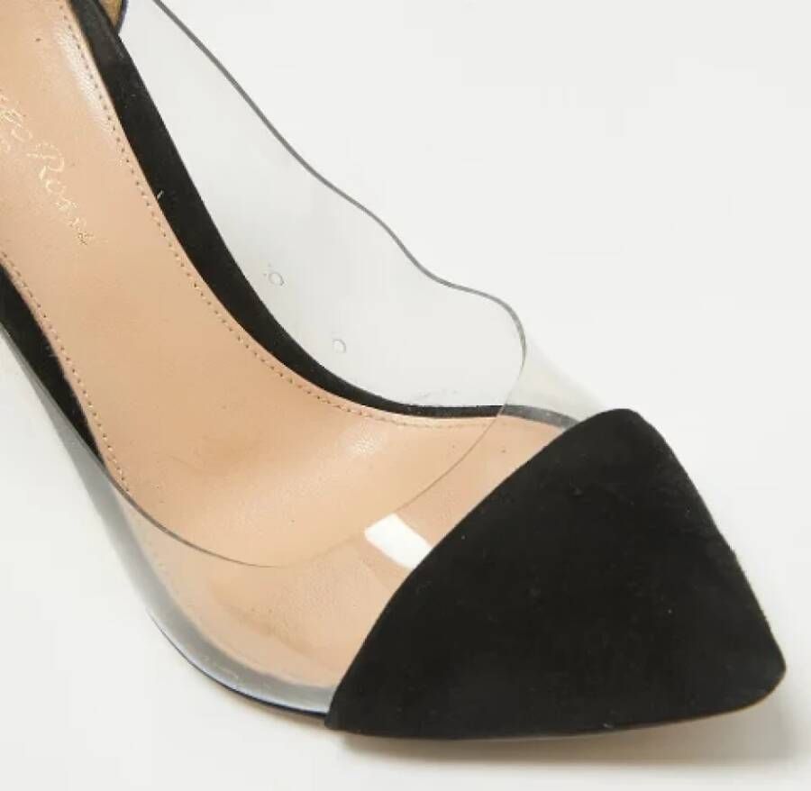 Gianvito Rossi Pre-owned Suede heels Black Dames