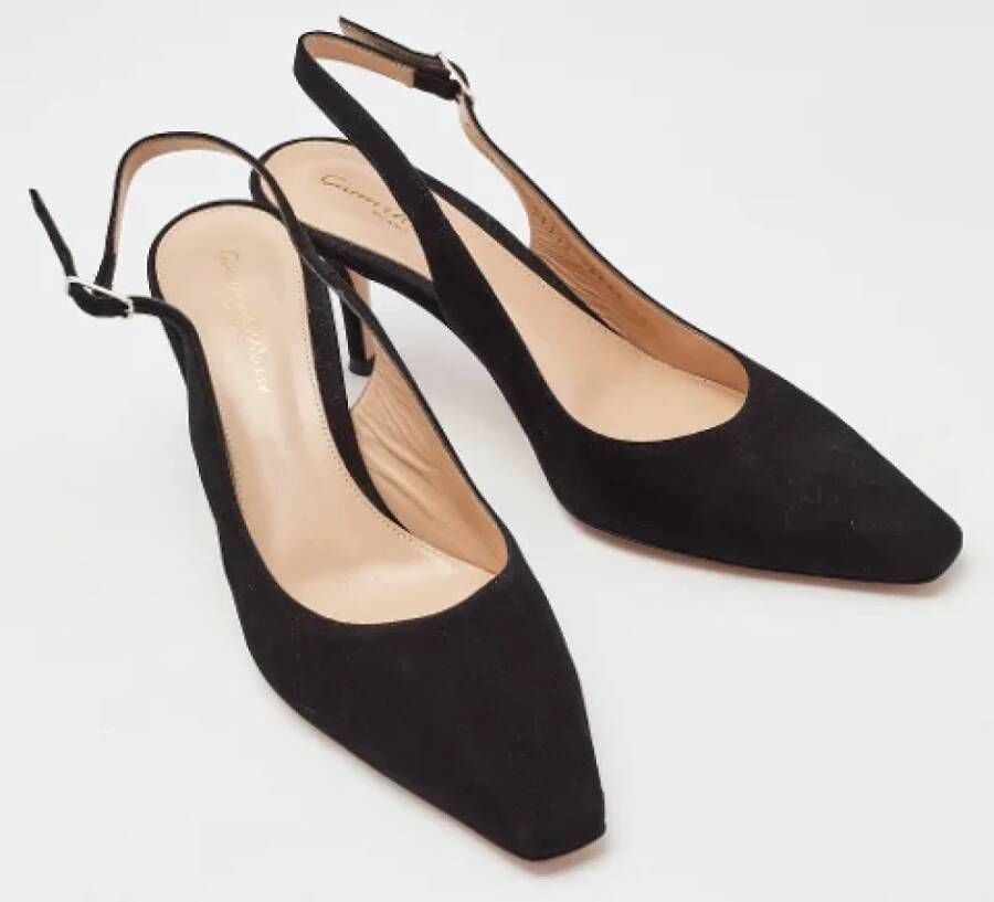 Gianvito Rossi Pre-owned Suede heels Black Dames