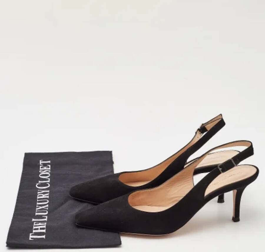 Gianvito Rossi Pre-owned Suede heels Black Dames