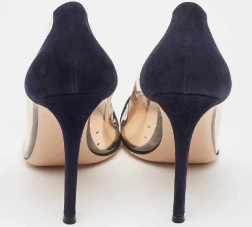 Gianvito Rossi Pre-owned Suede heels Blue Dames