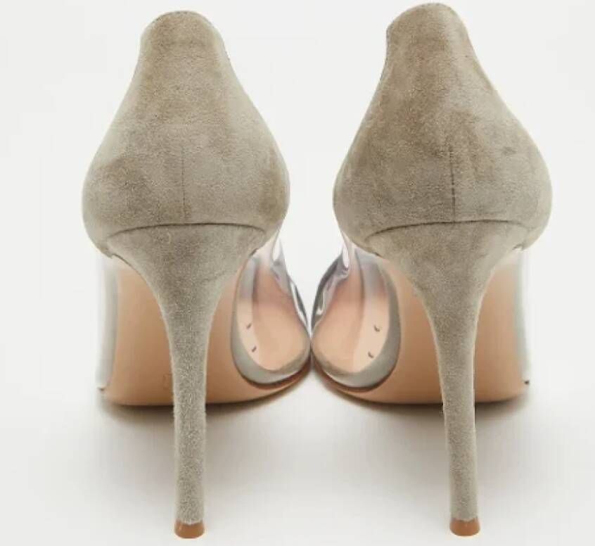 Gianvito Rossi Pre-owned Suede heels Gray Dames