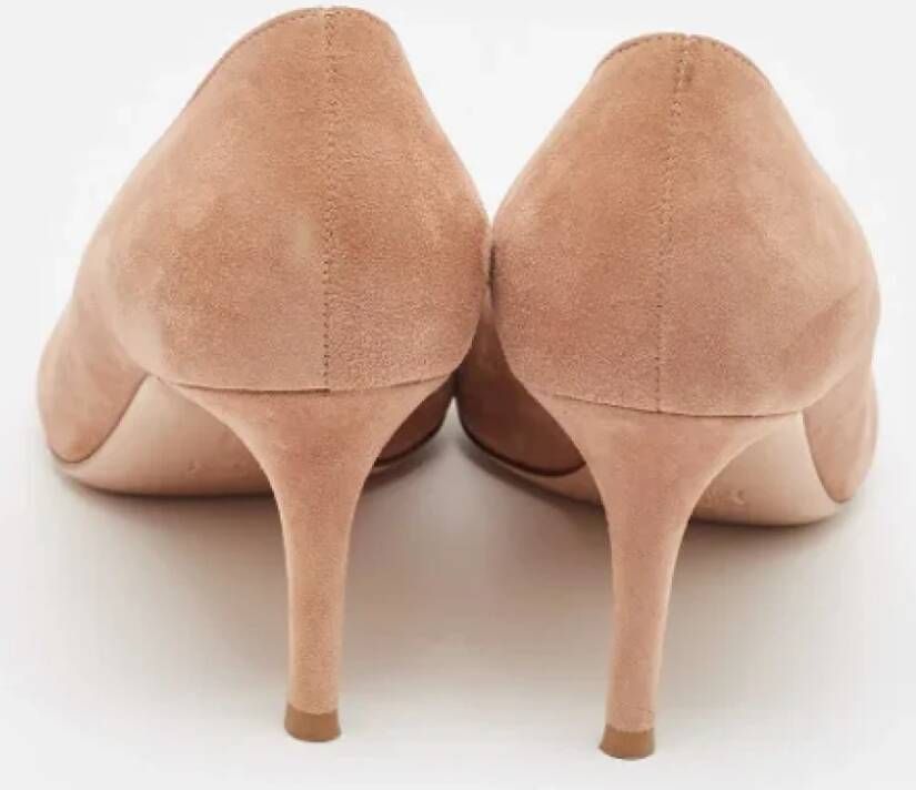 Gianvito Rossi Pre-owned Suede heels Pink Dames