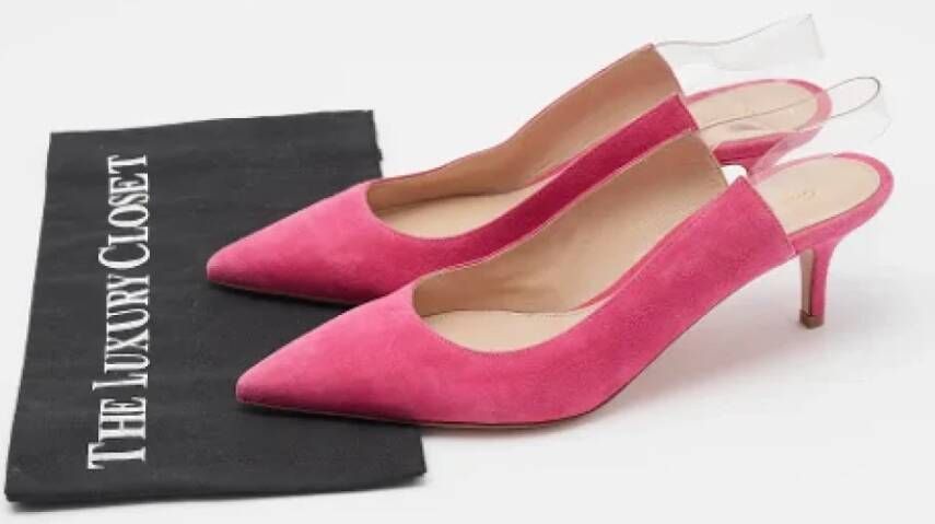 Gianvito Rossi Pre-owned Suede heels Pink Dames