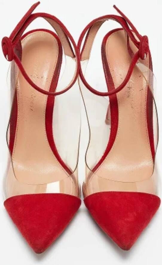 Gianvito Rossi Pre-owned Suede heels Red Dames