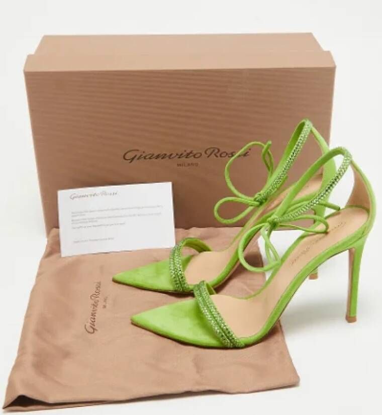 Gianvito Rossi Pre-owned Suede sandals Green Dames