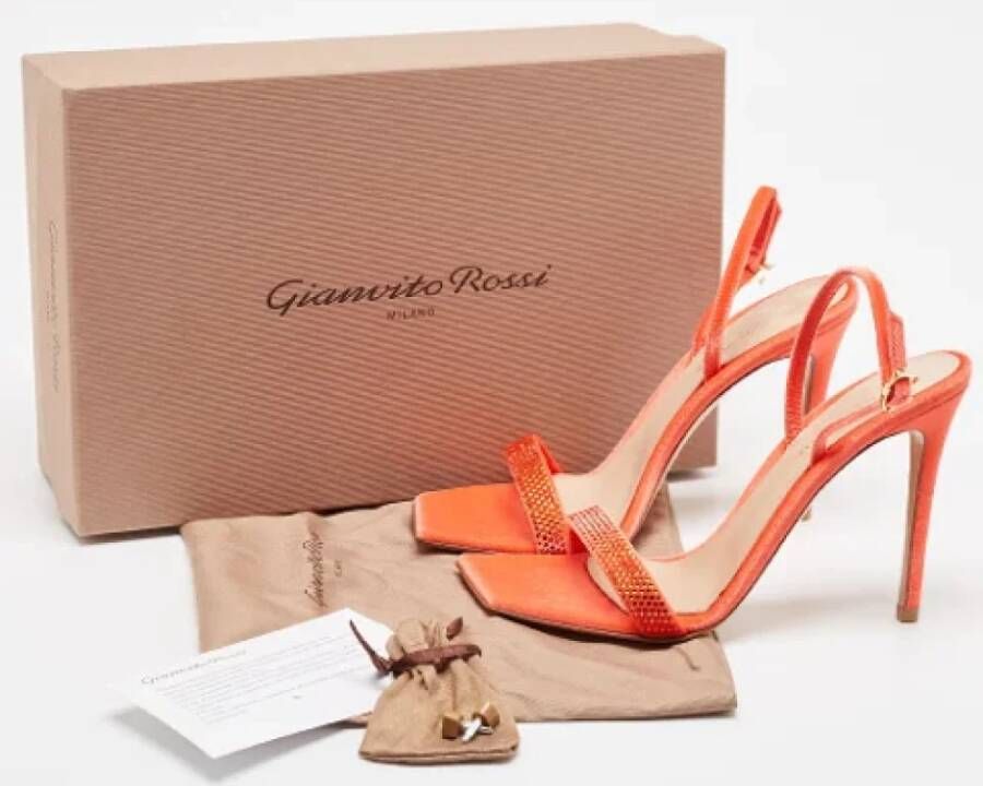 Gianvito Rossi Pre-owned Velvet sandals Orange Dames