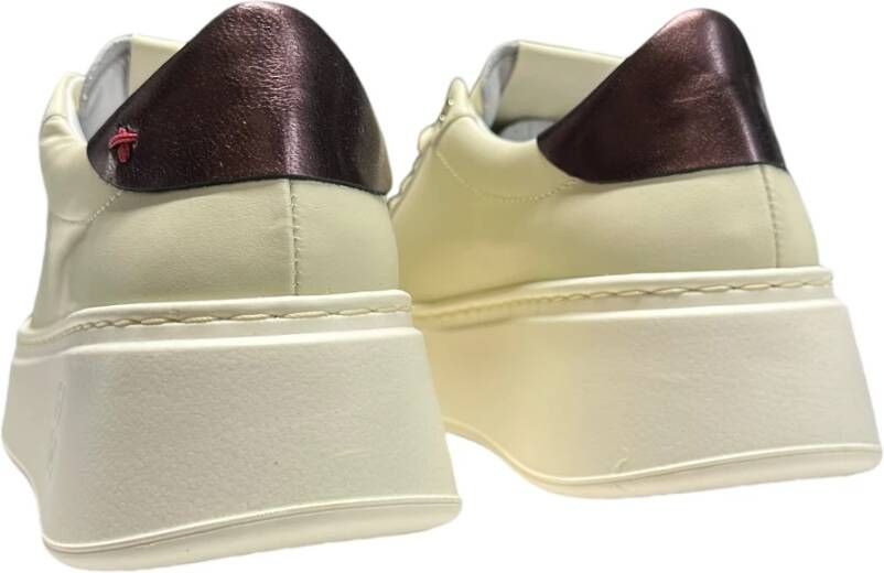 Gio+ Sneakers van verwijderbare accessoires leer Beige Dames