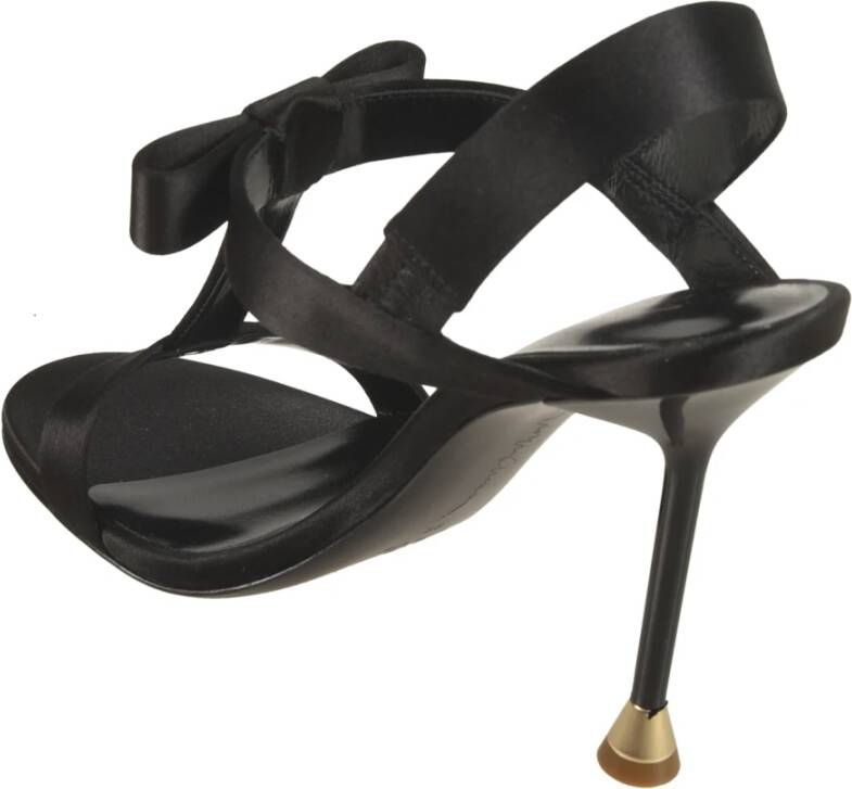 Giorgio Armani Stijlvolle Sandalen voor de Zomer Black Dames