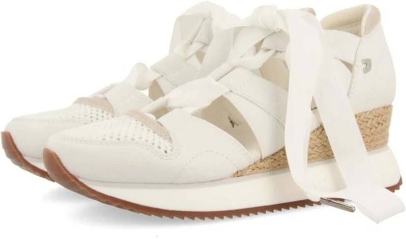 Gioseppo Muir Platform Sandals White Dames