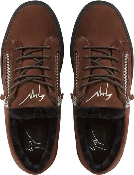 giuseppe zanotti Bruine Elegante Gesloten Platte Sneakers Brown Heren