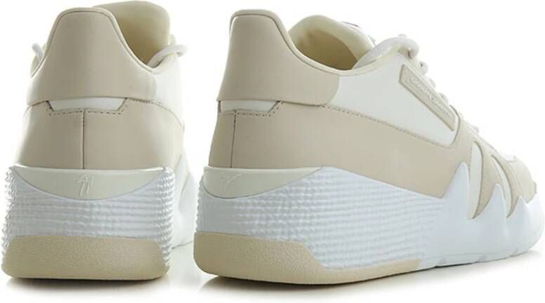 giuseppe zanotti Leren Sneakers met Geperforeerd Detail Beige Heren