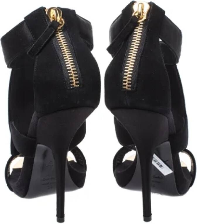 Giuseppe Zanotti Pre-owned Canvas sandals Black Dames