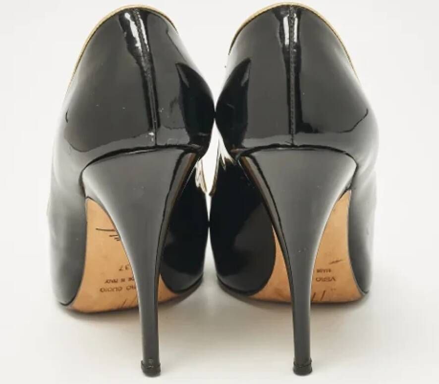 Giuseppe Zanotti Pre-owned Fabric heels Black Dames