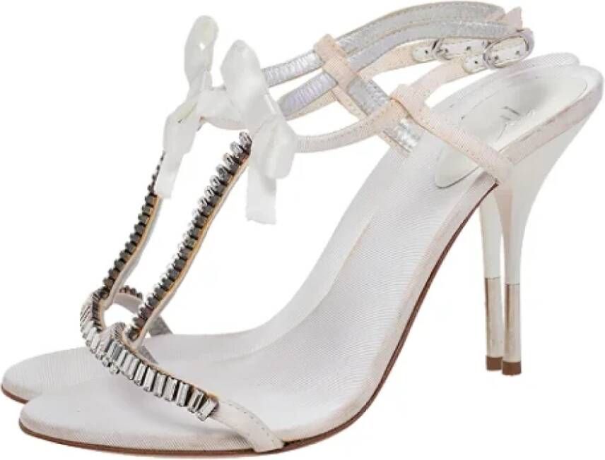 Giuseppe Zanotti Pre-owned Fabric sandals White Dames