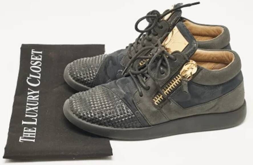 Giuseppe Zanotti Pre-owned Fabric sneakers Gray Dames