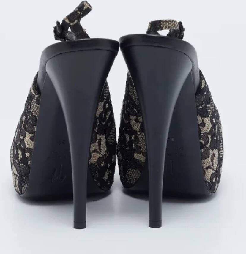 Giuseppe Zanotti Pre-owned Lace sandals Black Dames