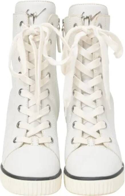 Giuseppe Zanotti Pre-owned Leather boots White Dames