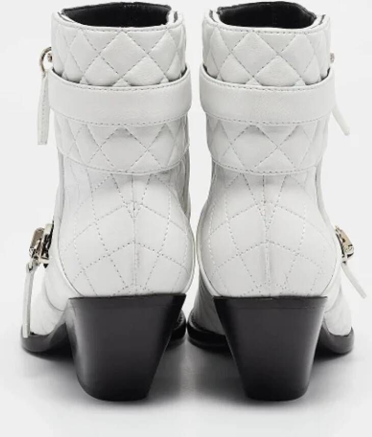 Giuseppe Zanotti Pre-owned Leather boots White Dames