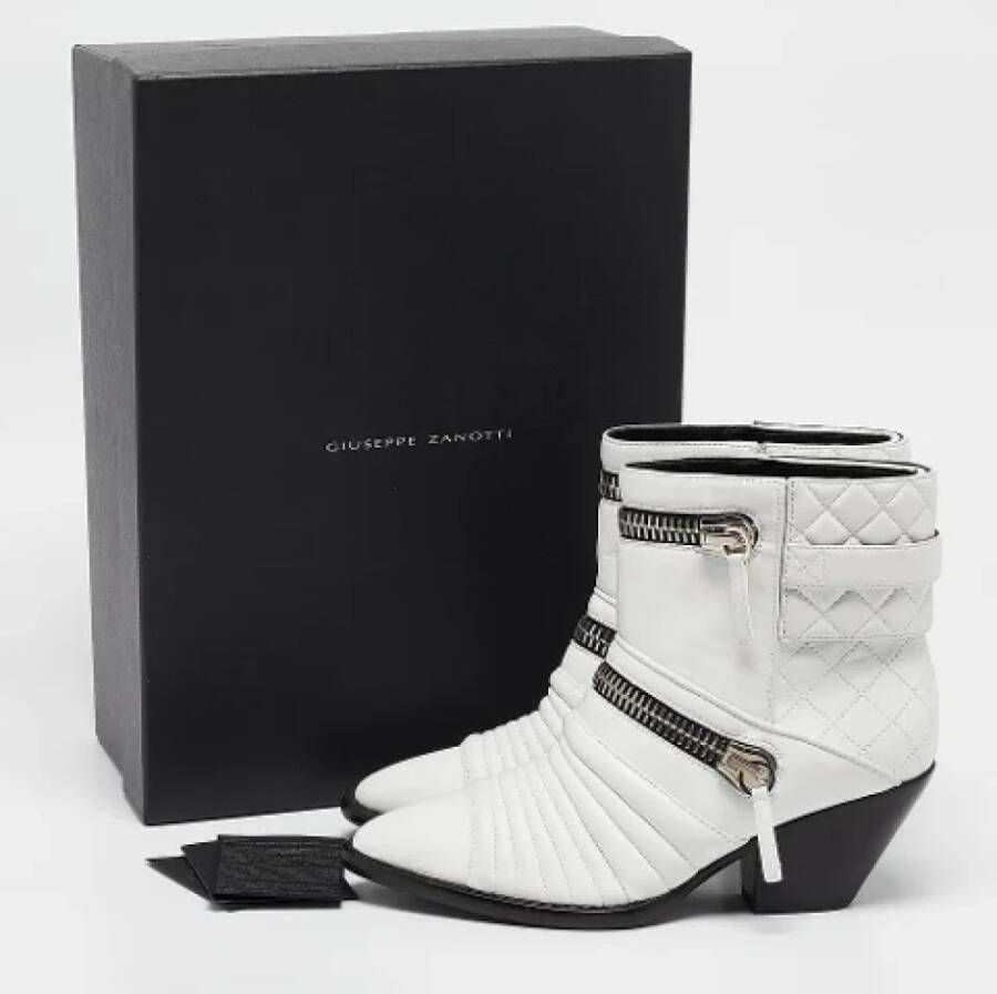 Giuseppe Zanotti Pre-owned Leather boots White Dames