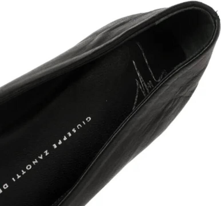 Giuseppe Zanotti Pre-owned Leather flats Black Dames