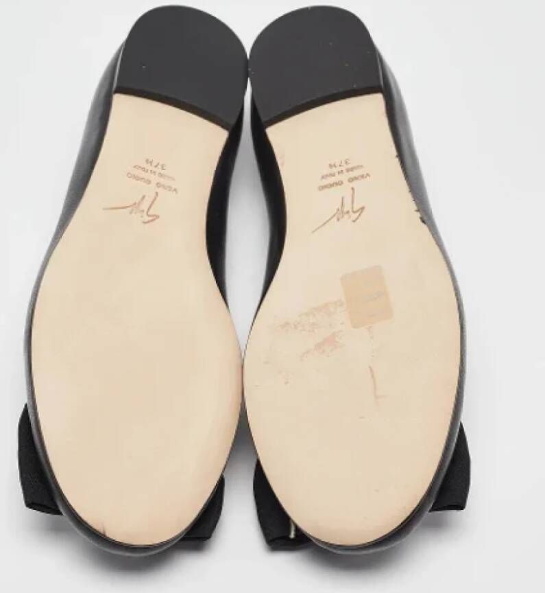 Giuseppe Zanotti Pre-owned Leather flats Black Dames