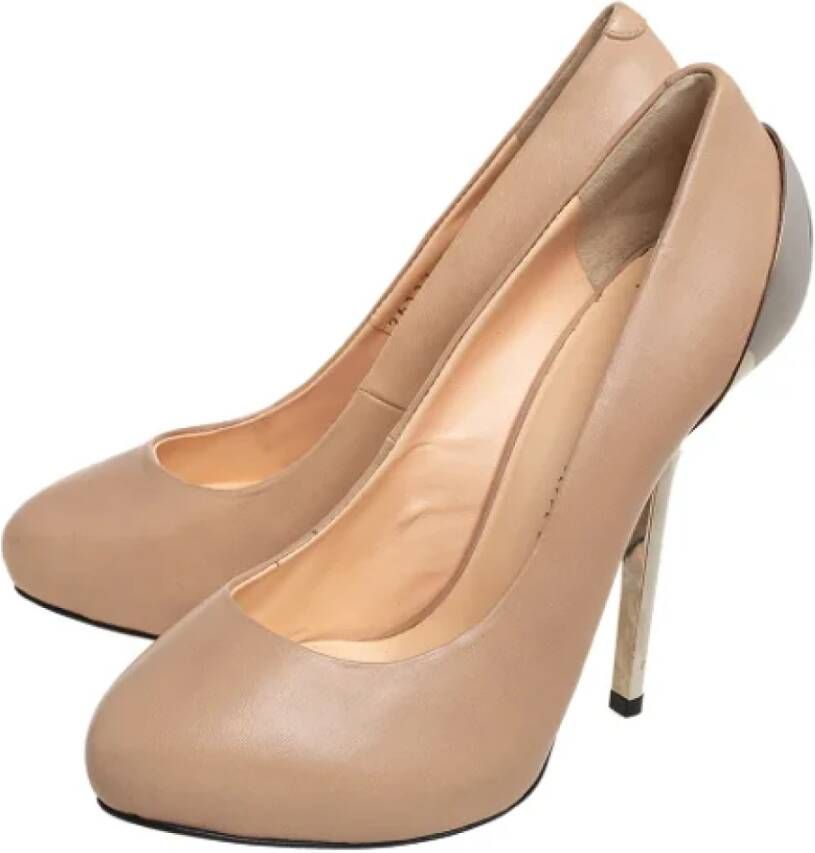 Giuseppe Zanotti Pre-owned Leather heels Beige Dames