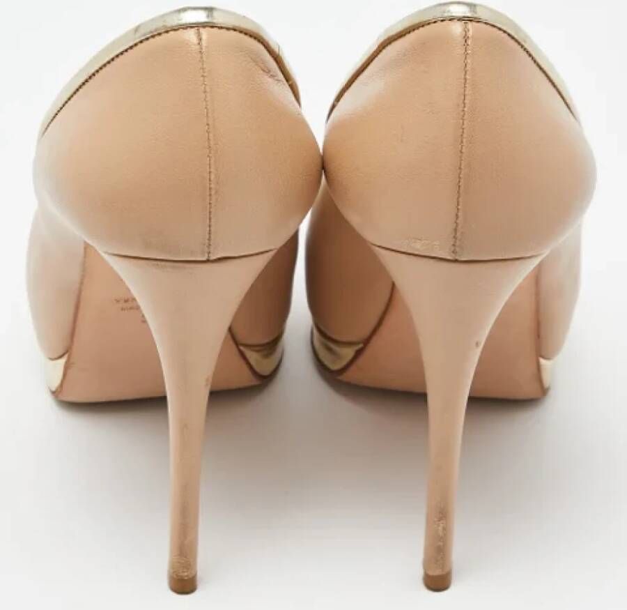 Giuseppe Zanotti Pre-owned Leather heels Beige Dames