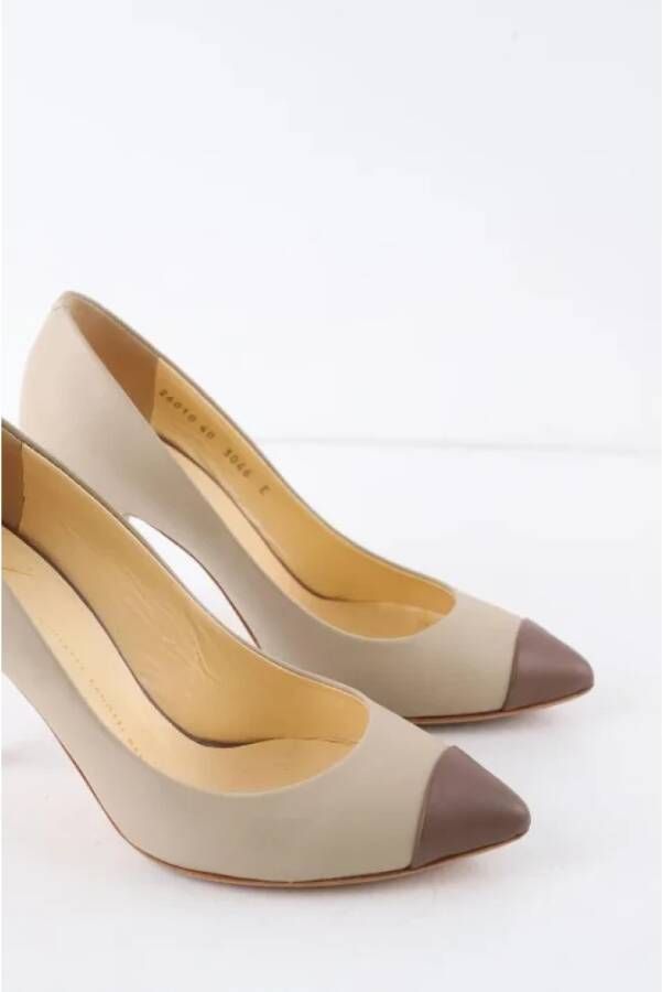 Giuseppe Zanotti Pre-owned Leather heels Beige Dames