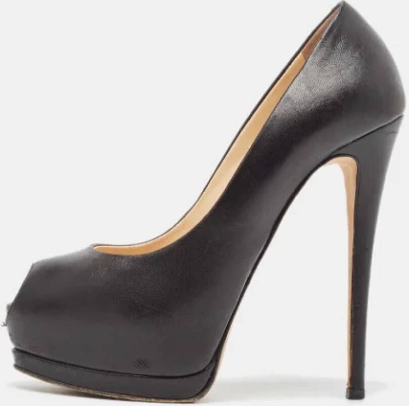 Giuseppe Zanotti Pre-owned Leather heels Black Dames