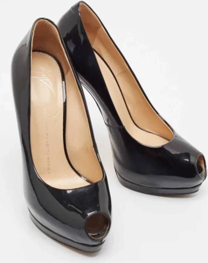 Giuseppe Zanotti Pre-owned Leather heels Black Dames