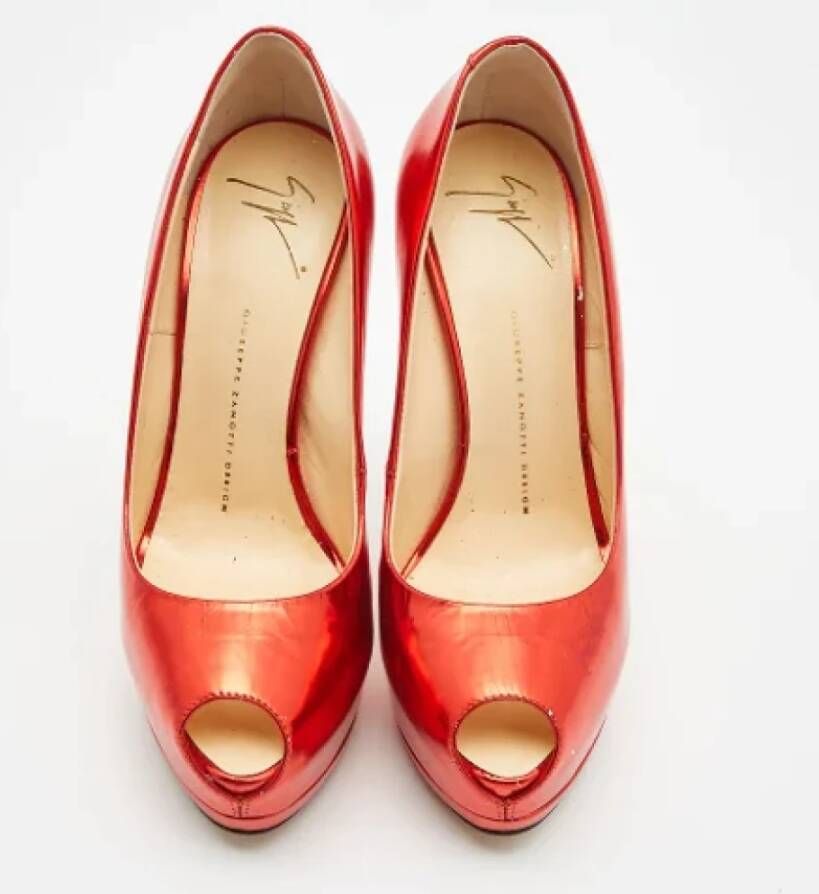 Giuseppe Zanotti Pre-owned Leather heels Red Dames